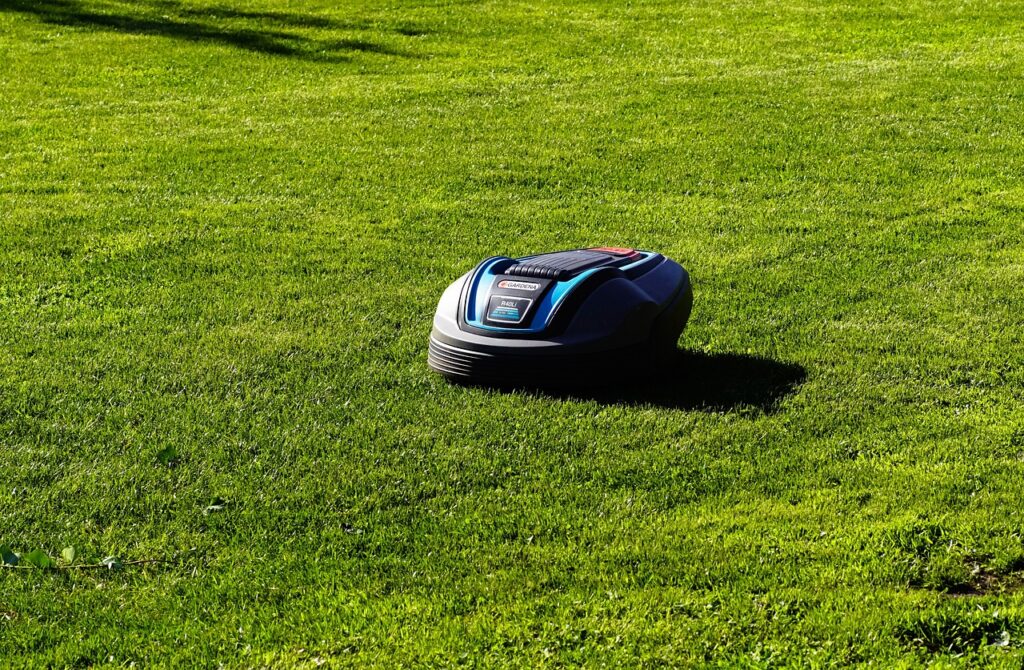 battery powered lawn mower
