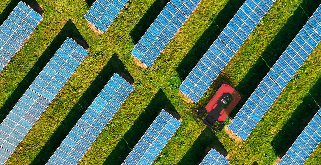 remote control crawler lawn mower for PV sites