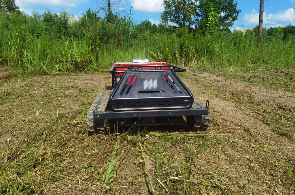 commerical lawn mower